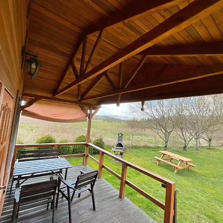 Agrodomek Farm stay *